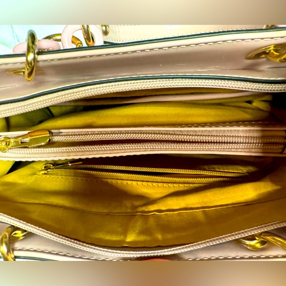 Blush Pink Patent Leather Structured Bag WGold-Tone handles & og Crossbody Strap - Picture 5 of 9